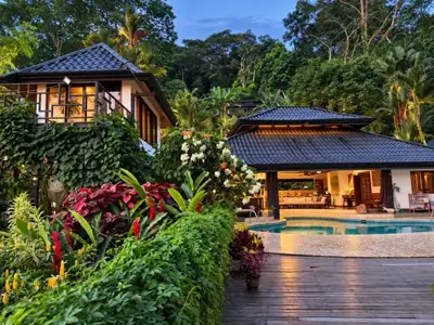 Pool & gardens — Deck