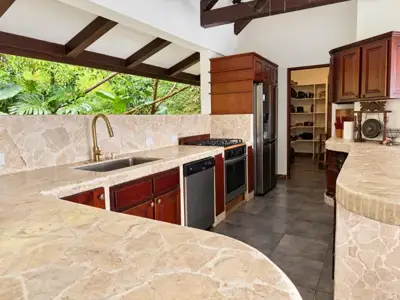 Shared spaces — Kitchen